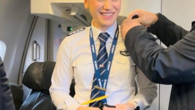 Sabri Sarıoğlu’nun eşi Yağmur Sarıoğlu terfi aldı! Kaptan pilot oldu Galatasaray efsanesi Sabri Sarıoğlu’nun eşi