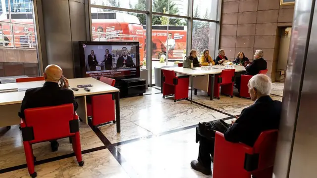 ‘Casusluk’ soruşturması CHP’de nasıl yorumlanıyor? Kaynak, Serdar Ozsoy/Getty Images