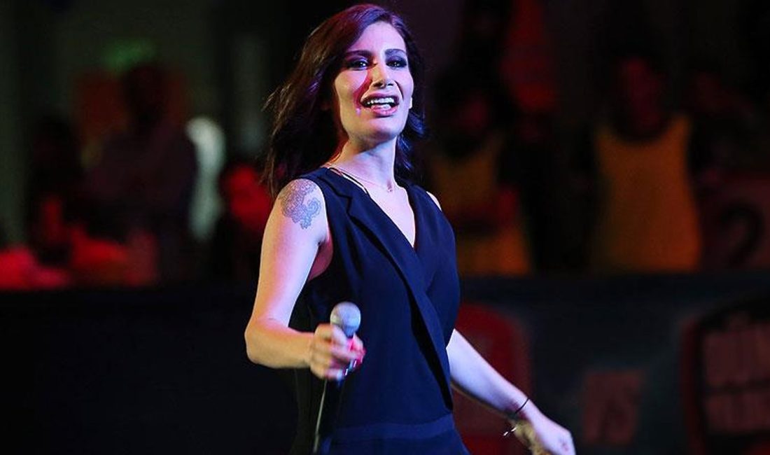 İrem Derici hastanelik oldu! Son paylaşımı korkuttu “SALGINA YAKALANDIM, YÜRÜYEMİYORUM”Derici, yaptığı