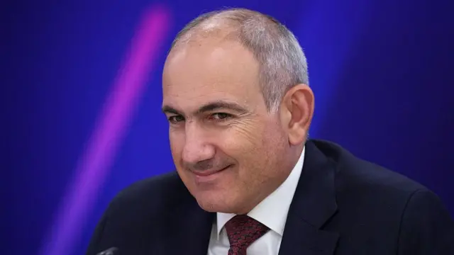Paşinyan: Bugünden itibaren Azerbaycan’dan Türkiye’ye transit taşımacılığa hazırız Kaynak, EVGENIA NOVOZHENINA/POOL/AFP /